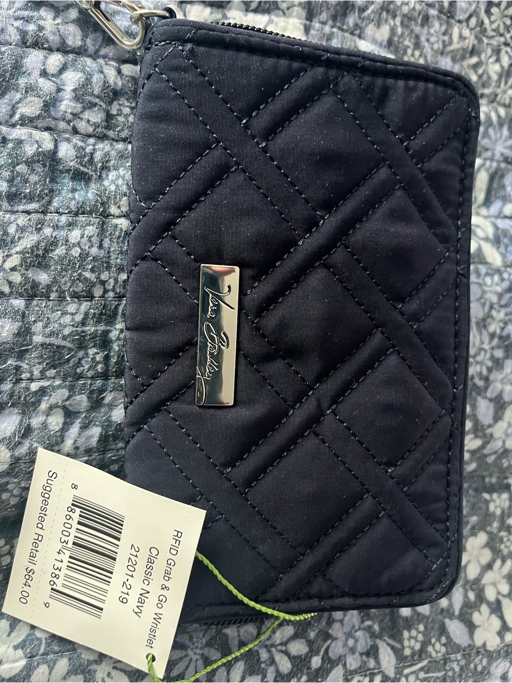 Vera Bradley Quilted Navy Wristlet with Silver Logo - Picture 2 of 4